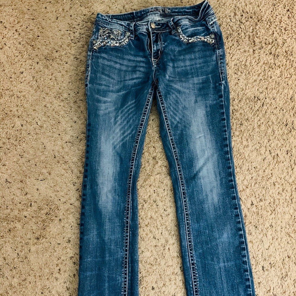 Grace in LA Jeans. Size 29